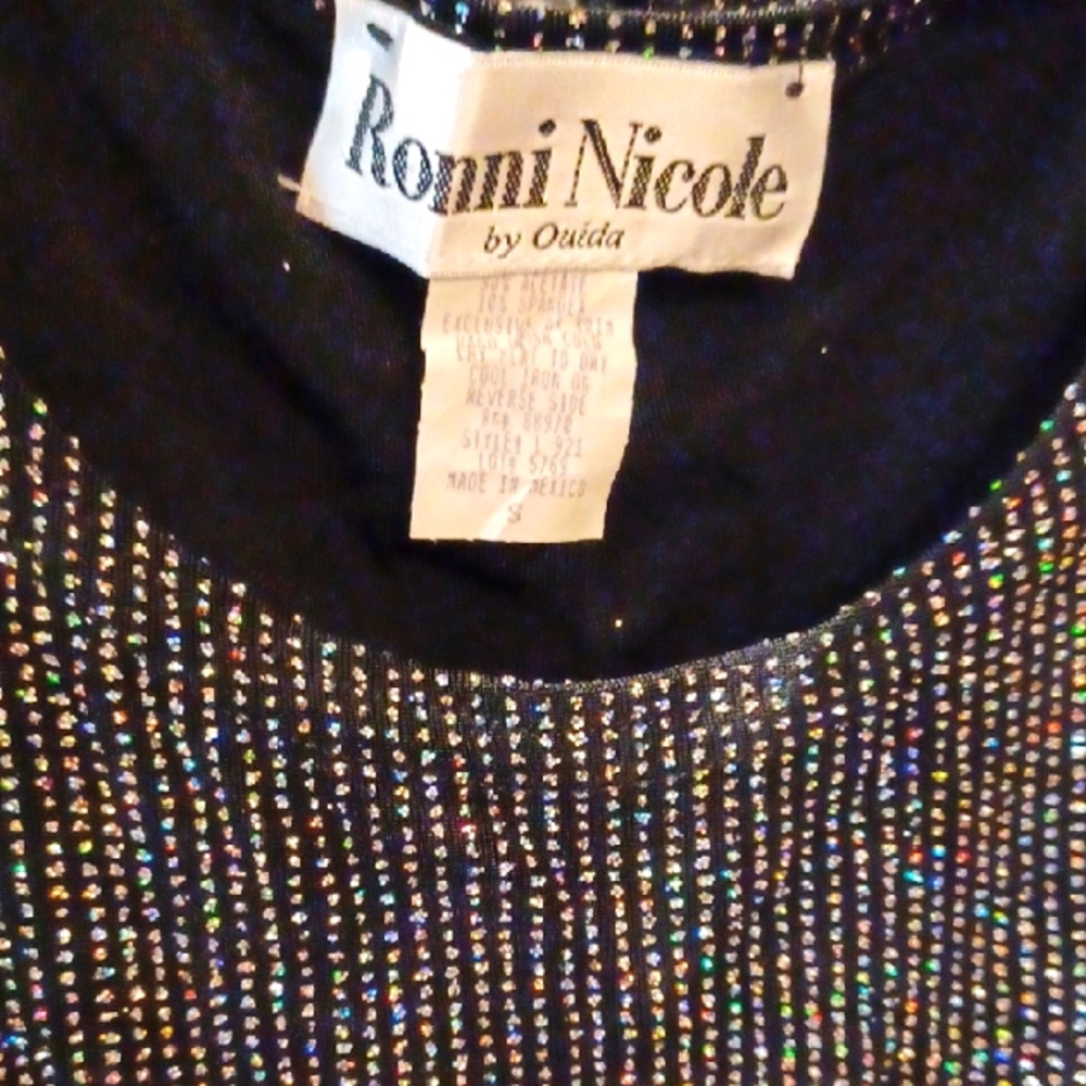Romni Nicole Black and Silver Sparkle Top, Size Small - Picture 7 of 7
